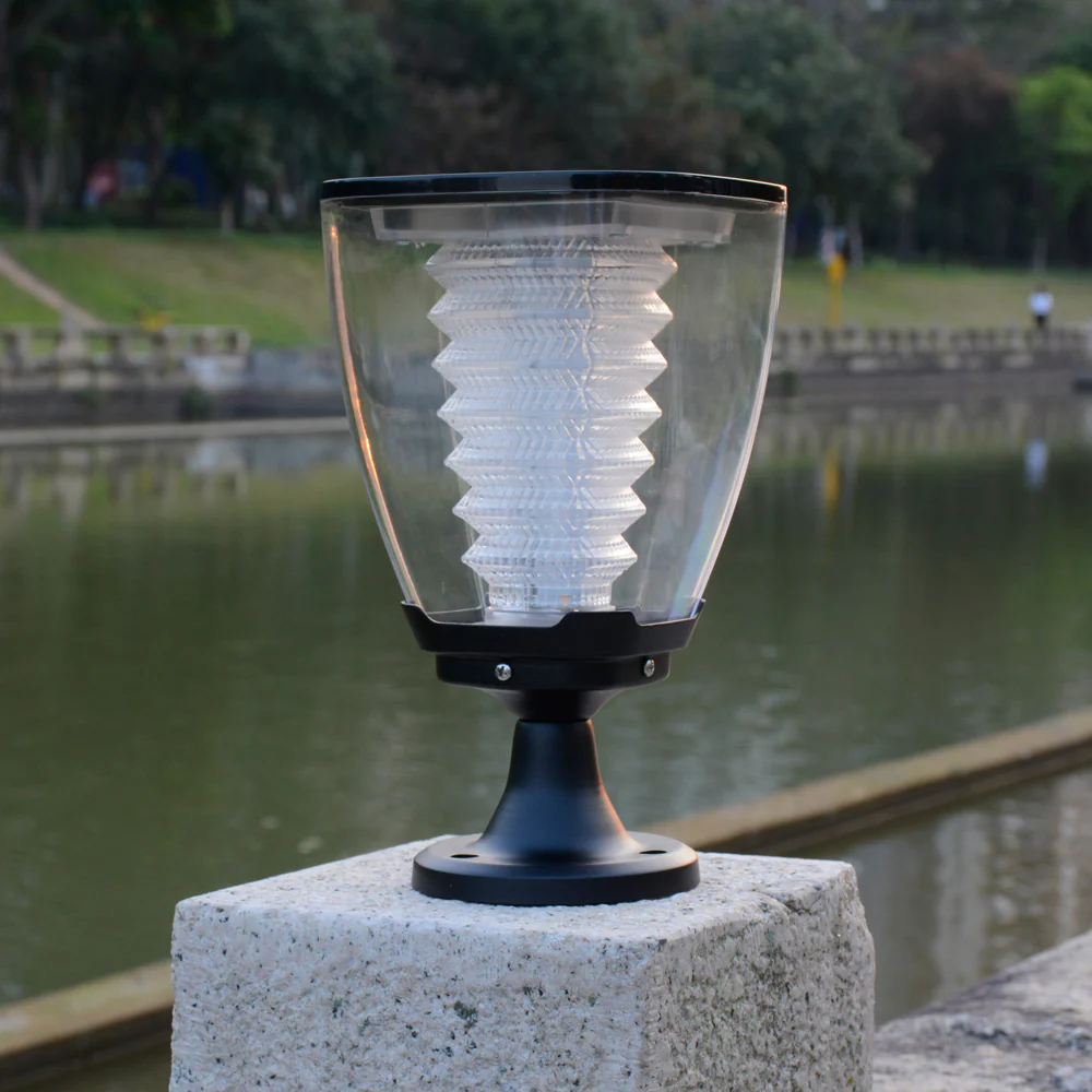 Lámpara solar tipo farol PERLA 15 de 100 lúmenes